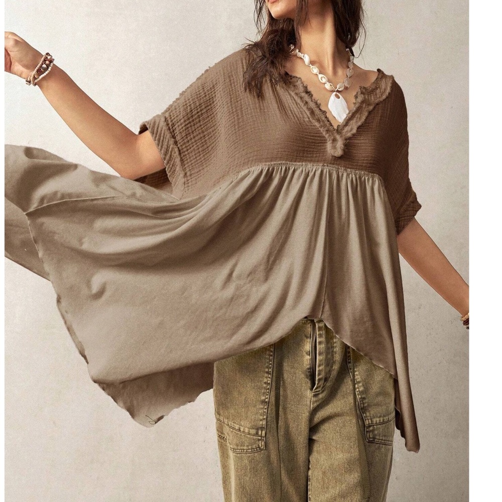 Solid Notched neck High Low Asymmetrical hem oversized Top - Picture 3 of 12